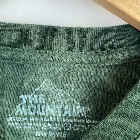 Sweet Leaf Weed Grass Pot Green The Mountain T-Shirt L - Picture 3 of 3
